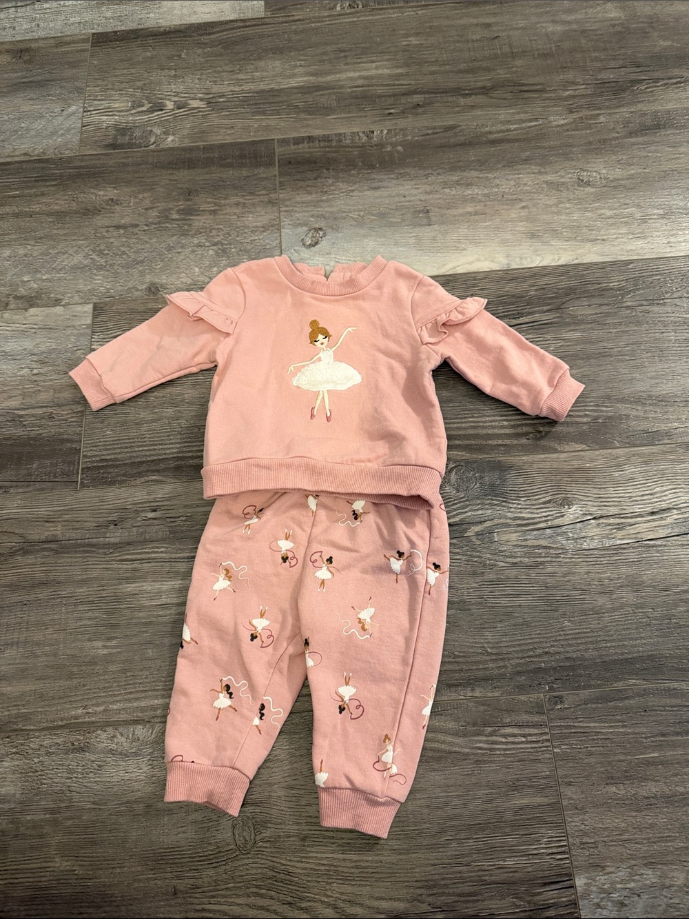 Petit Lem Pink Ballerinaβ Sweatshirt & Jogger Set